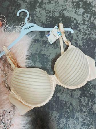 Бюстгальтер