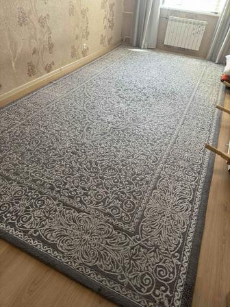 Продается ковры ELIT SATEEN hand made 250х500 в хорошем состоянии и Florida