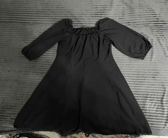 Женское черное платье