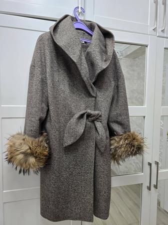 Продам пальто
