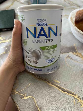 Продам смесь NAN ExpertPro. Тройной комфорт. 400 гр