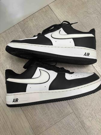 Кроссовки Nike Air Force 1