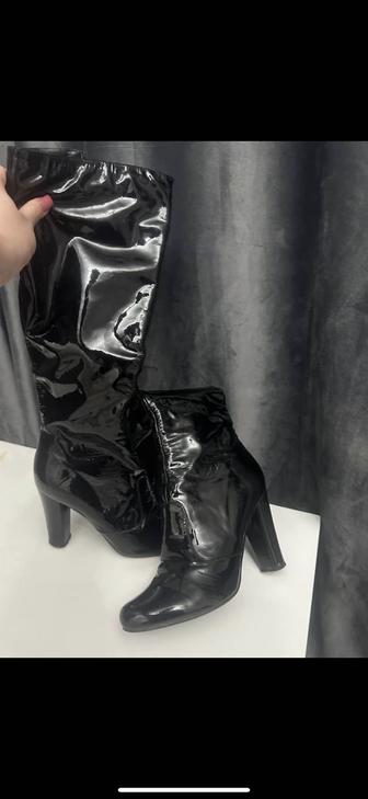 сапоги лаковые на каблуке, размер 39