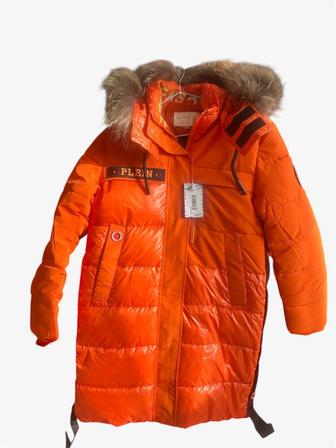 Удлиненная куртка-пуховик для подростков