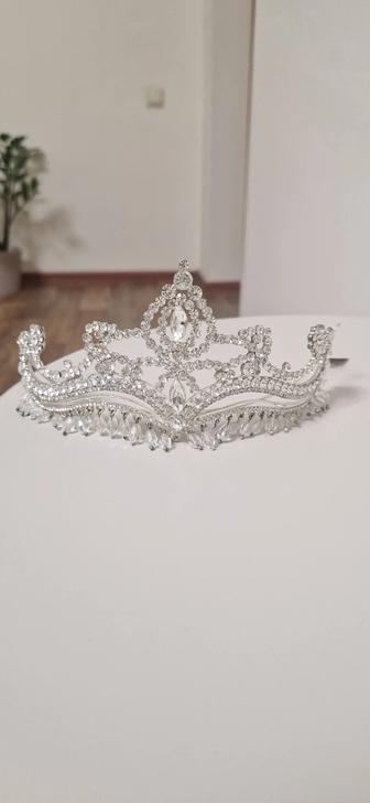 Корона новая