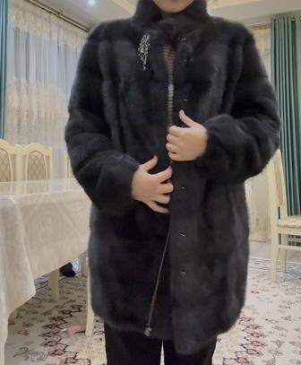 Продам норковую шубу