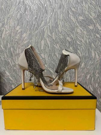 Продам туфли