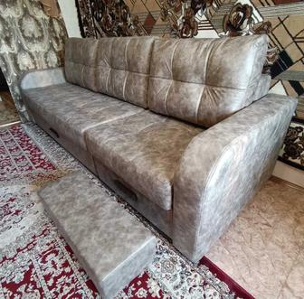 Продам диван 2,75 м
