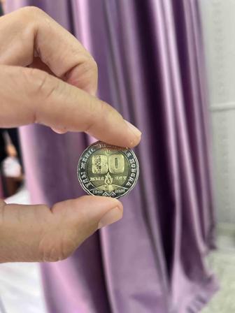 Продается Монеты разные