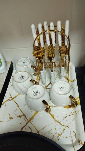 Продам посуду для домашнего использования.