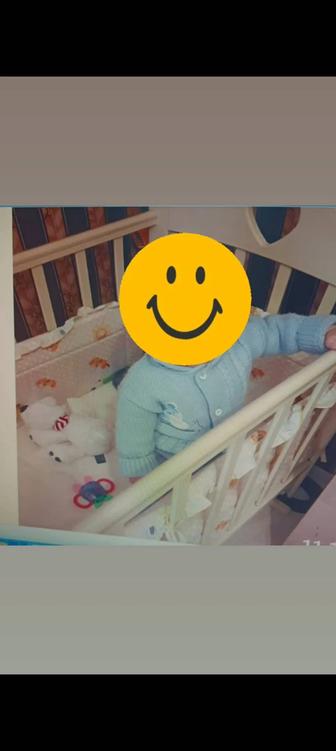 Отдам детскую кроватку за подарок для девочки