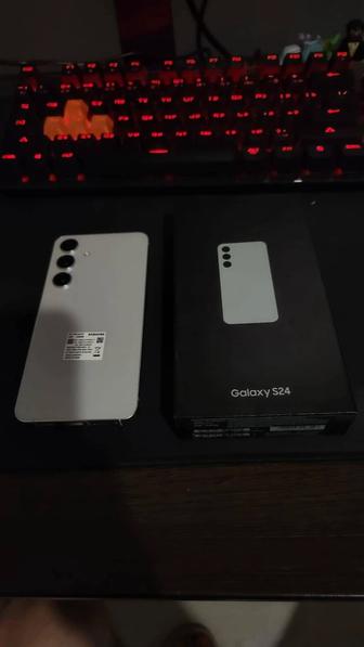 S24 256 Новый