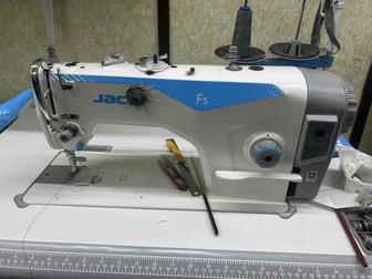 Продам швейную машинку