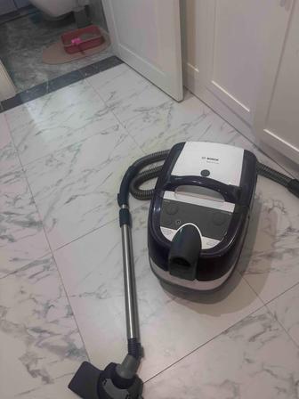 Пылесос на запчасти