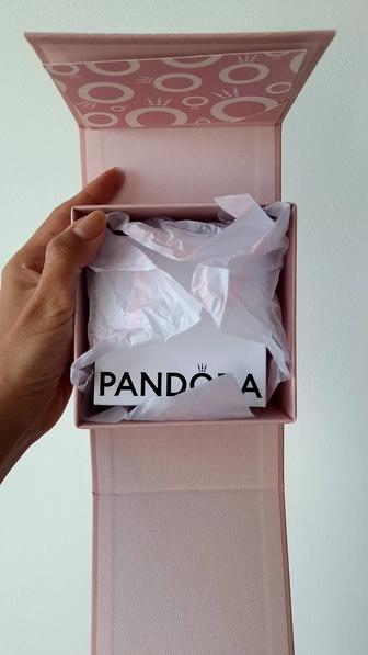 Новые Серьги Pandora в подарочной упаковке