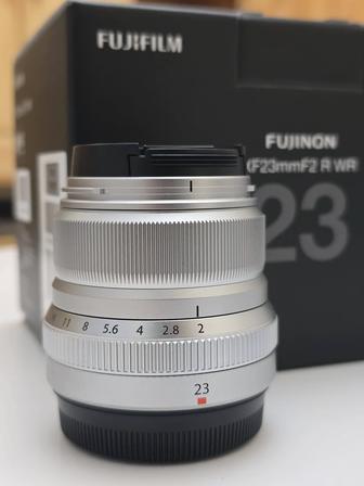 Fujifilm XF 23/2 R WR серебристый
