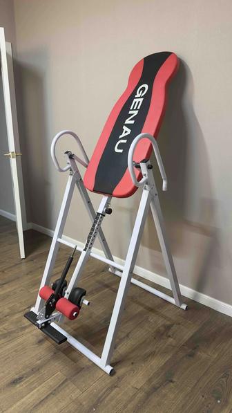 Тренажер для спины и позвоночника / инверсионный стол от GENAU