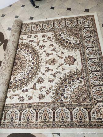 Продам ковер в отличном состоянии после стирки 2х3