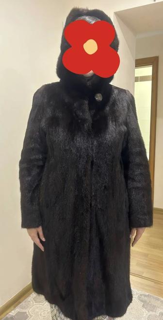 Продам норковую шубу