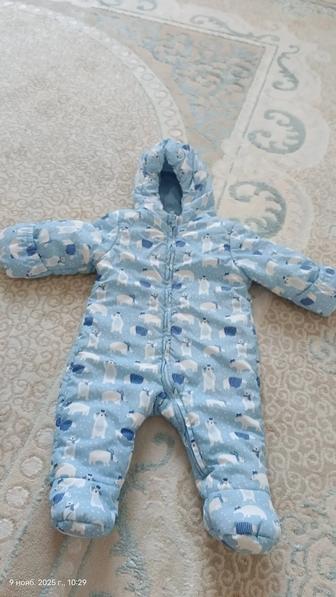 Продам осенний весенний комбез