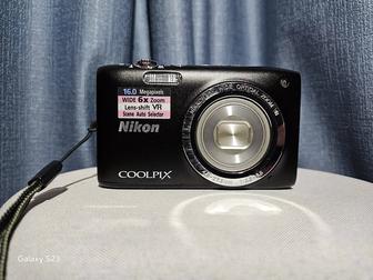 Цифровой фотоаппарат Nikon