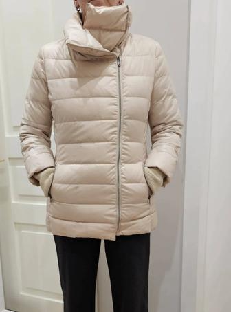 Продам куртку демисезонную