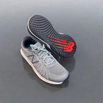 Кроссовки new balance