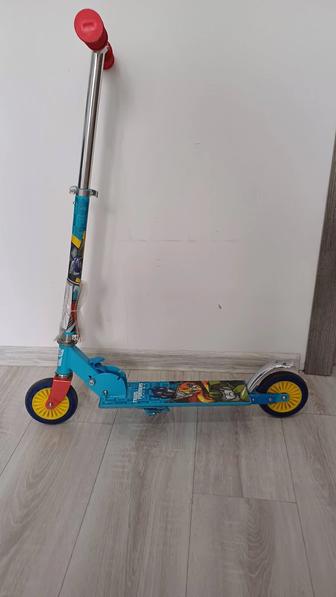 Самокат на 7-13 лет железный