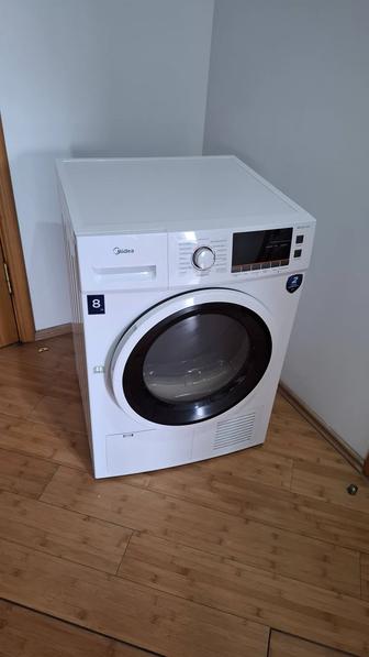 Продаю сушильную машину Midea MDC80-C01.