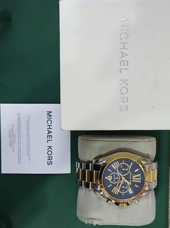 Часы майкл корс