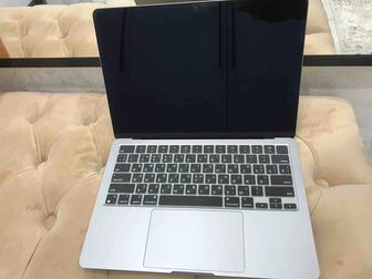 MacBook Air M2 2022