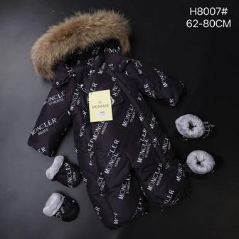 Детский комбинезон Moncler