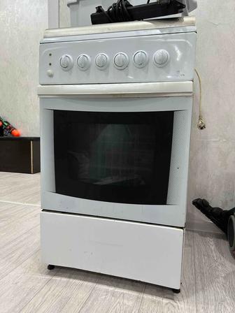 Продам газовую плиту