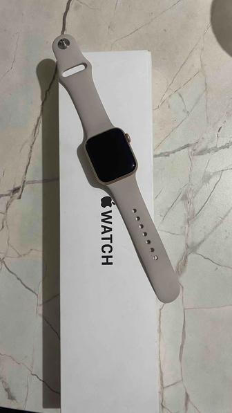 Apple watch se 40мм