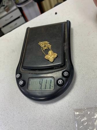 Продаю ВанКлиф цепочку.