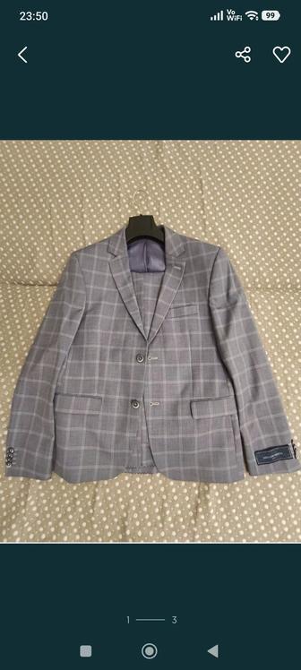 Продам новый турецкий костюм