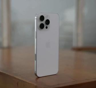 iPhone 16 pro max white