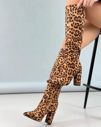 Полусезонные сапоги бренда OZHET