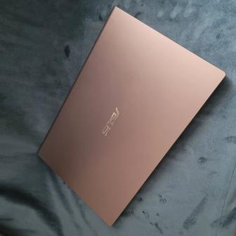 ноутбук Asus
