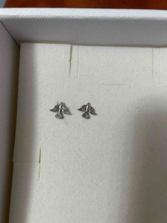 Продам пуссеты серебро