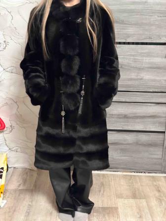 Шуба из экомеха