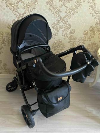 Продам детскую коляску