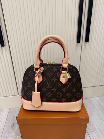 Продам сумку Louis Vuitton Alma новая!