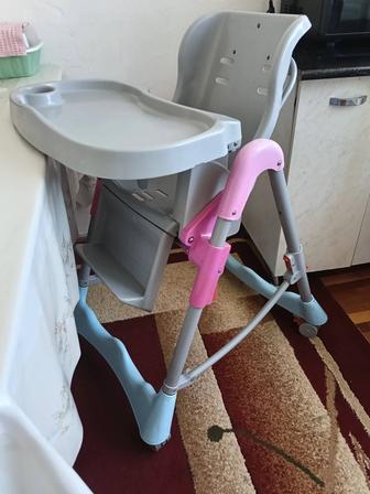 Продам детский столик