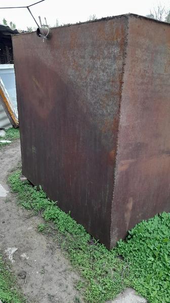 Продам бак для воды жестяной