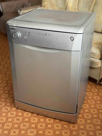 Продам посудомоечную машину BEKO