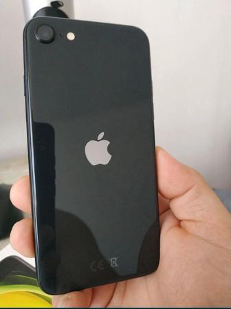 iPhone SE 2020 (64)в идеале АКБ 100%
