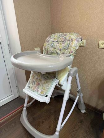 Продам стульчик для кормления