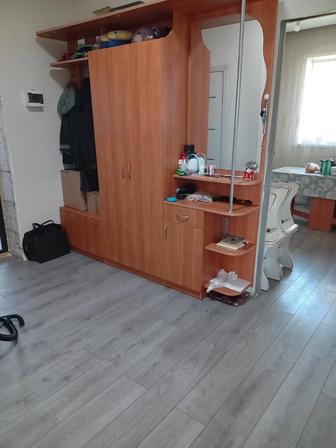 Продам прихожую
