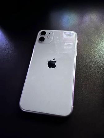 Продам Айфон 11